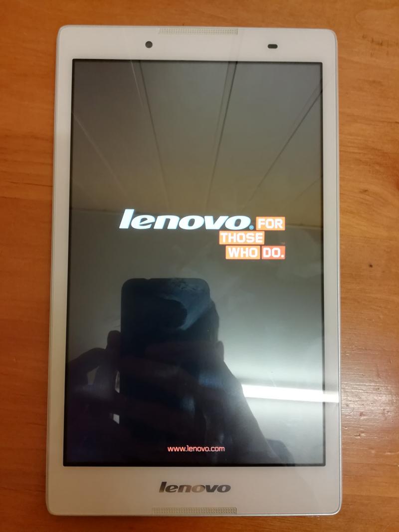 Otwieranie dysku Lenovo Tab 2 A8