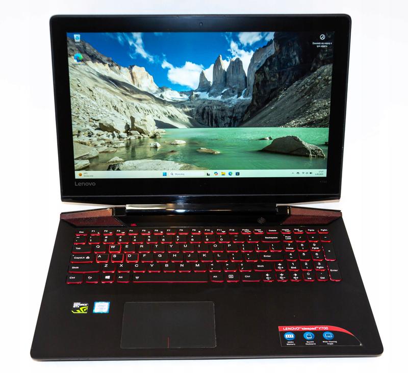 Lokalizacja mikrofonu w laptopie