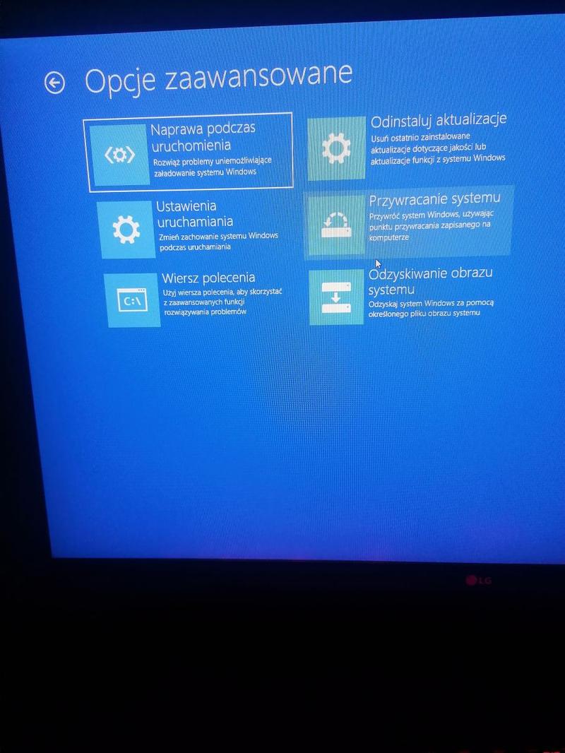 Przywracanie ustawień fabrycznych Lenovo