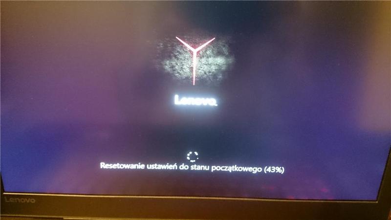 Resetowanie laptopa Lenovo